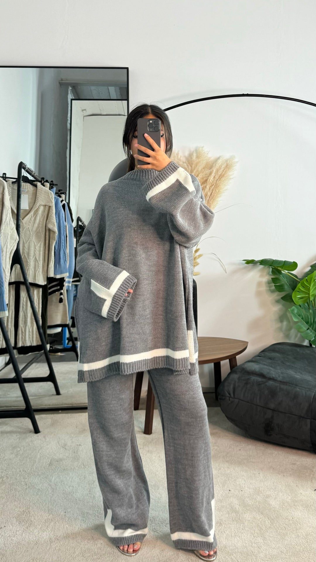 Noimie - Contrast Hem Lounge Set